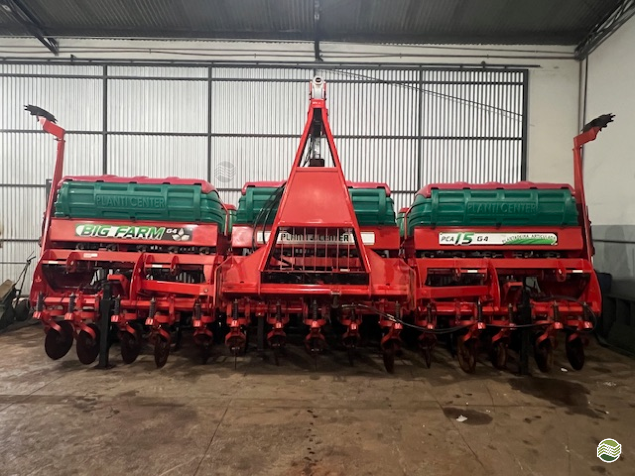 PLANTADEIRA PLANTI CENTER BIG FARM PCA 15 Cotramaq Tratores GOIOERE PARANÁ PR